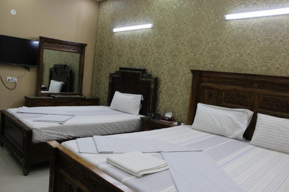 Room image 2